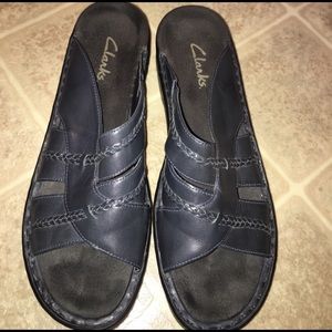 Navy Blue Clarks EUC